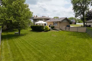12320 Tim Tam Ct, Orland Park, IL 60467 - Photo 7