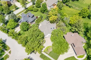 1611 Mistwood Dr, Naperville, IL 60540 - Photo 37