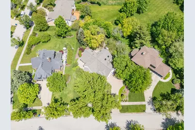 1611 Mistwood Drive, Naperville, IL 60540 - Photo 39