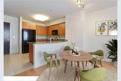 807 Davis Street #1110, Evanston, IL 60201 - Photo 3