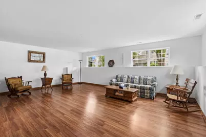 1015 Ellsworth Drive, Grayslake, IL 60030 - Photo 17