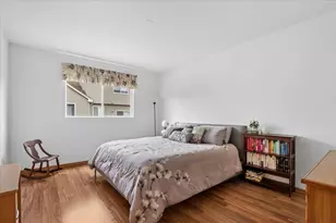 1015 Ellsworth Dr, Grayslake, IL 60030 - Photo 15