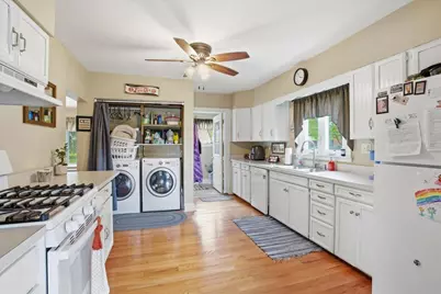 503 S Wells Street, Sandwich, IL 60548 - Photo 11