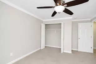 817 Stamford Ct, Schaumburg, IL 60193 - Photo 19