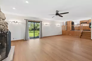 160 Aster Ln, Hoffman Estates, IL 60169 - Photo 23