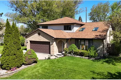160 Aster Lane, Hoffman Estates, IL 60169 - Photo 1