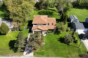 160 Aster Ln, Hoffman Estates, IL 60169 - Photo 59