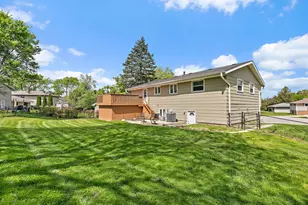 1097 Stratham Ct, Schaumburg, IL 60193 - Photo 31