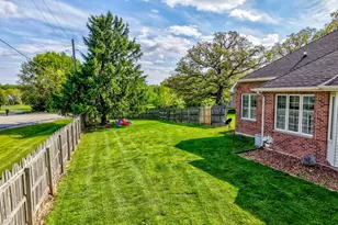 2520 E 1669th Rd, Ottawa, IL 61350 - Photo 7