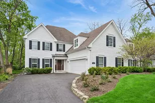 932 Chestnut St, Deerfield, IL 60015 - Photo 1