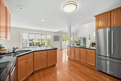 932 Chestnut Street, Deerfield, IL 60015 - Photo 11
