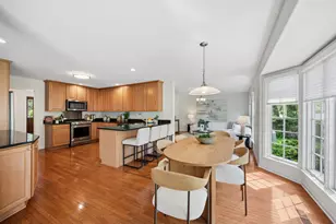 932 Chestnut St, Deerfield, IL 60015 - Photo 9