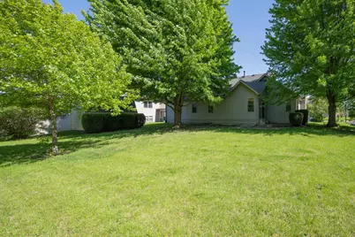 219 Wolverine Drive, Oswego, IL 60543 - Photo 17
