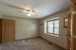 219 Wolverine Dr, Oswego, IL 60543 - Photo 11