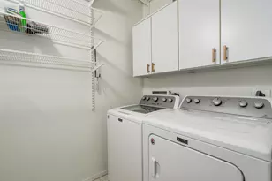 360 W Illinois St, Chicago, IL 60654 - Photo 19
