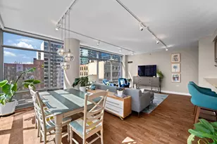100 E 14th St, Chicago, IL 60605 - Photo 7