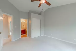 619 Cary Woods Cir, Cary, IL 60013 - Photo 13