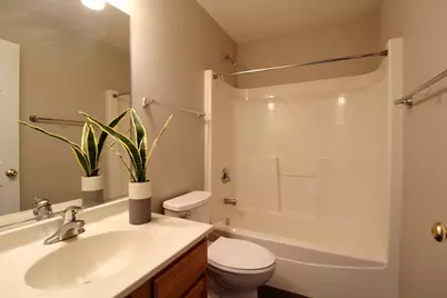 125 Station Park Circle #125, Grayslake, IL 60030 - Photo 17