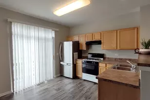 125 Station Park Cir, Grayslake, IL 60030 - Photo 13