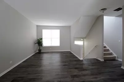 125 Station Park Circle #125, Grayslake, IL 60030 - Photo 5