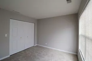 125 Station Park Cir, Grayslake, IL 60030 - Photo 19