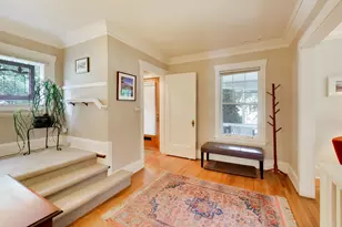 2624 Thayer St, Evanston, IL 60201 - Photo 3