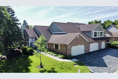 13339 S Oak Hills Parkway #13339, Palos Heights, IL 60463 - Photo 1