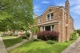 2814 W Gregory St, Chicago, IL 60625 - Photo 1