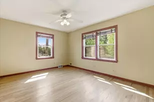 2814 W Gregory St, Chicago, IL 60625 - Photo 17