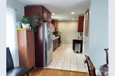 633 S Elmwood Avenue, Waukegan, IL 60085 - Photo 7