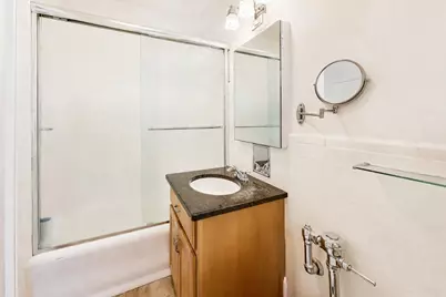 5555 S Everett Avenue #E10, Chicago, IL 60637 - Photo 15