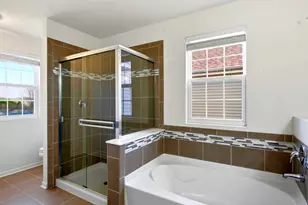 2810 Henley Ln, Naperville, IL 60540 - Photo 17