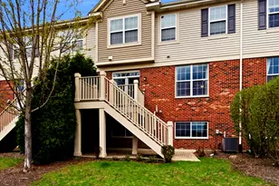 2810 Henley Ln, Naperville, IL 60540 - Photo 25