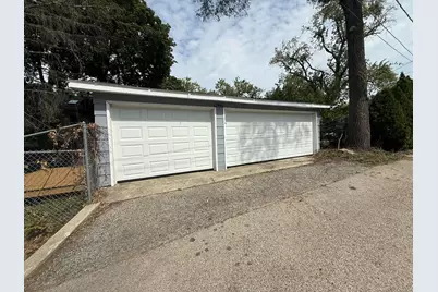 21990 W 6th Street, Lake Villa, IL 60046 - Photo 5