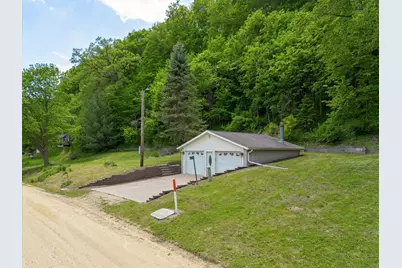 4673 155th Street, Clinton, IA 52732 - Photo 1