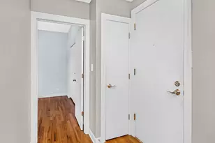 5623 N Wayne Ave, Chicago, IL 60660 - Photo 3