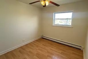6653 W 63rd St, Chicago, IL 60638 - Photo 9