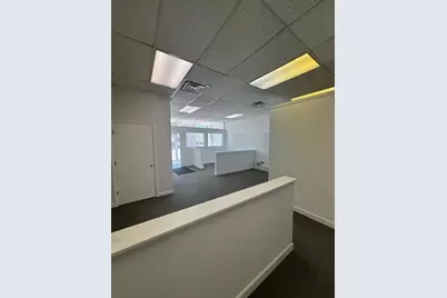 2008 W Chicago Avenue, Chicago, IL 60622 - Photo 3