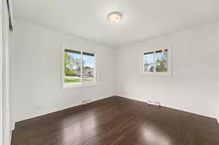18289 Burnham Ave, Lansing, IL 60438 - Photo 15