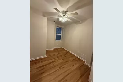 5751 W Higgins Avenue #1S, Chicago, IL 60630 - Photo 9