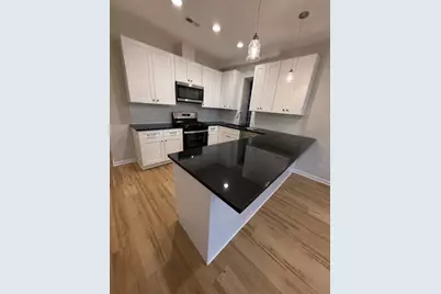 5751 W Higgins Avenue #1S, Chicago, IL 60630 - Photo 5