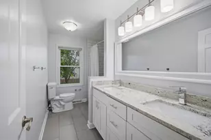 2831 Farmington Rd, Northbrook, IL 60062 - Photo 21