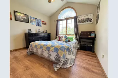 50 Mary Senica Court, Lasalle, IL 61301 - Photo 9