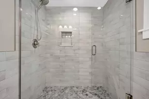 1241 W Newport Ave, Chicago, IL 60657 - Photo 13