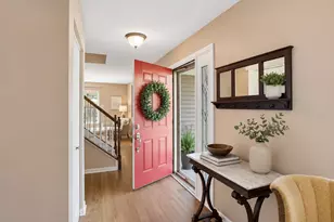 1108 Willard Ct, Naperville, IL 60540 - Photo 3