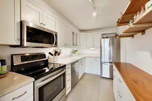 50 E Bellevue Pl, Chicago, IL 60611 - Photo 7