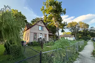 1009 W Monroe St, Bloomington, IL 61701 - Photo 39