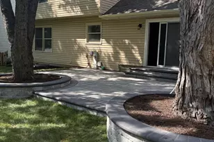 2284 Salisbury Dr, Naperville, IL 60565 - Photo 13