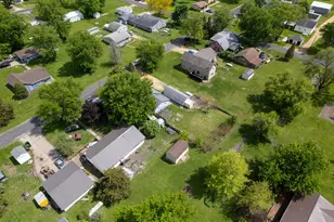 106 N School St, Chana, IL 61015 - Photo 3
