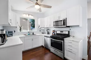 5364 N Normandy Ave, Chicago, IL 60656 - Photo 7